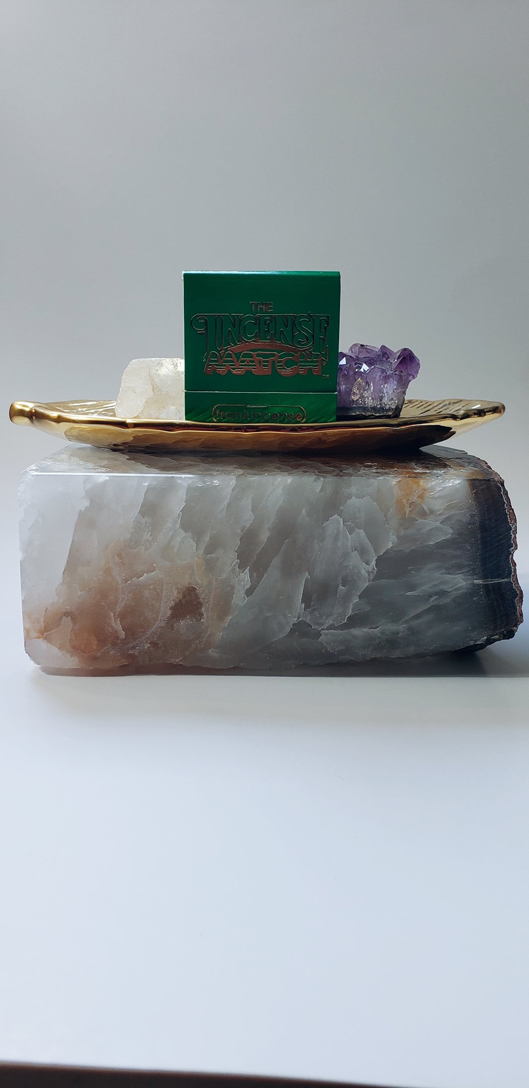 Frankincense:  a delightful blend of aromatic pine, citruses, smoky, oriental spices, rosemary and resins in its pure form.